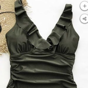 CUPSHE Army Green One Piece Swimsuit